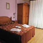 Hotel Pena Pandos 2 Estrellas 2*