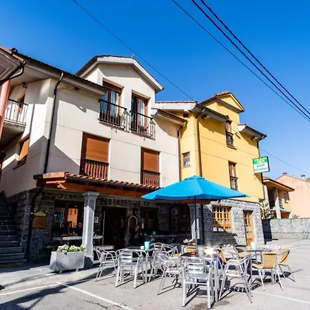 Pena Pandos Hotell Felechosa