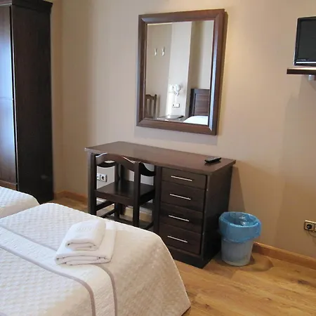 Hotel Pena Pandos 2*