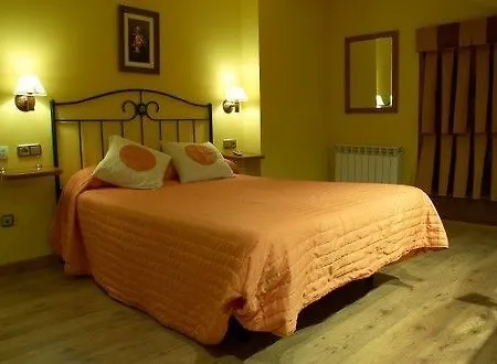 Hotel Pena Pandos 2*