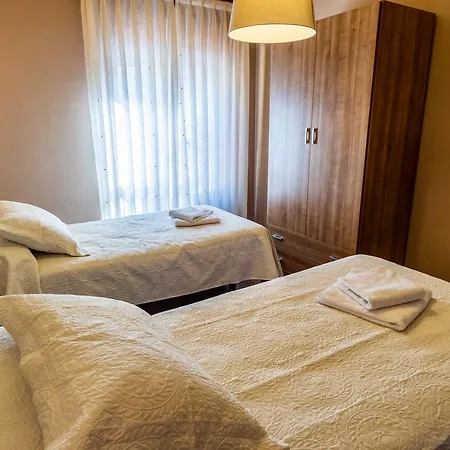 Pena Pandos Hotell 2*